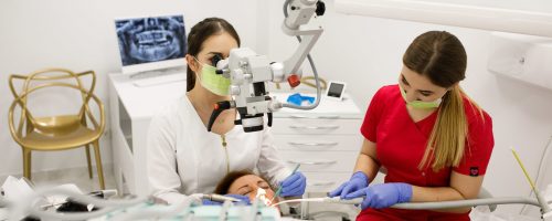 Jak wygląda nowoczesne leczenie kanałowe zębów?